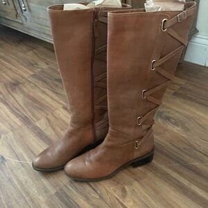 BCBGeneration bcbg Brown Knee-High Leather Boots zip up riding 7